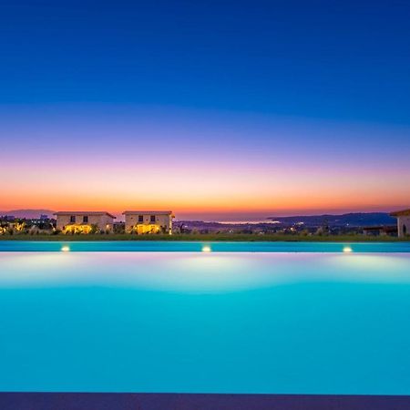 Mint Retreat Suites (Adults Only) Kalandra المظهر الخارجي الصورة