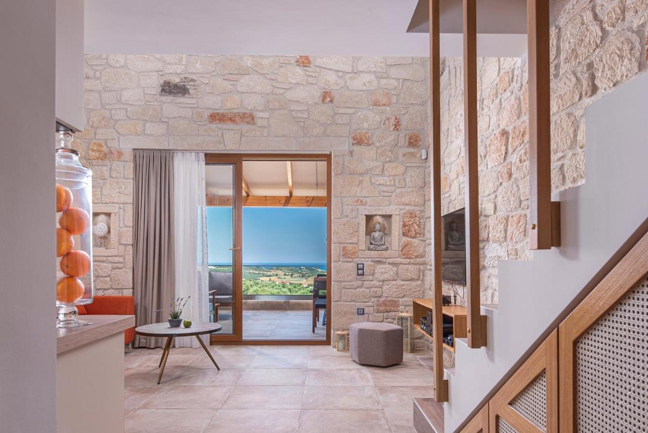 Mint Retreat Suites (Adults Only) Kalandra الغرفة الصورة