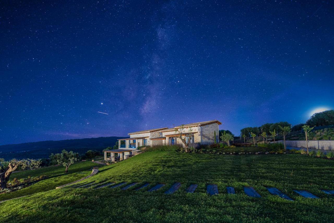 Mint Retreat Suites (Adults Only) Kalandra المظهر الخارجي الصورة