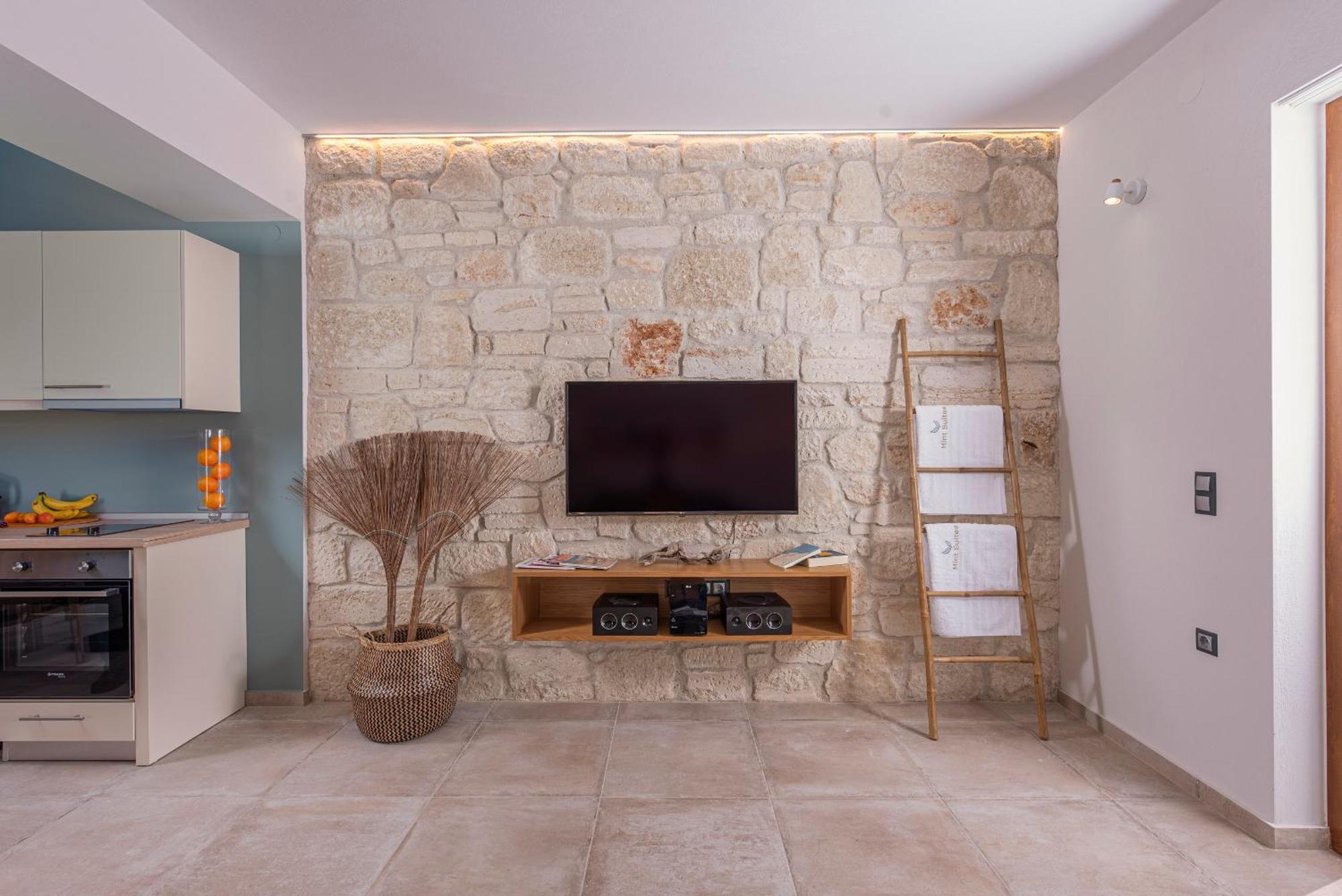 Mint Retreat Suites (Adults Only) Kalandra الغرفة الصورة