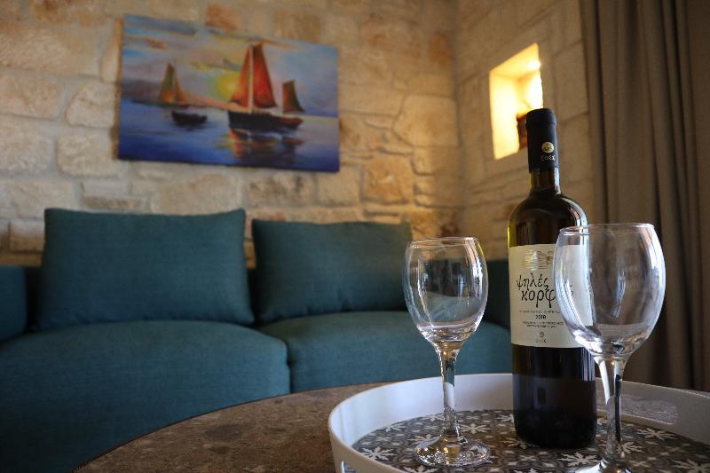 Mint Retreat Suites (Adults Only) Kalandra المظهر الخارجي الصورة